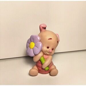 Fisher-Price Little People Disney Winnie the Pooh BABY PIGLET W/ flower 2001